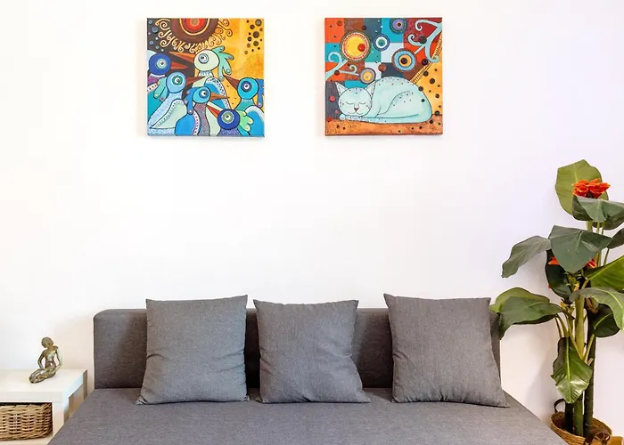 Sunny Citycenter Apartment - Graz Main Station