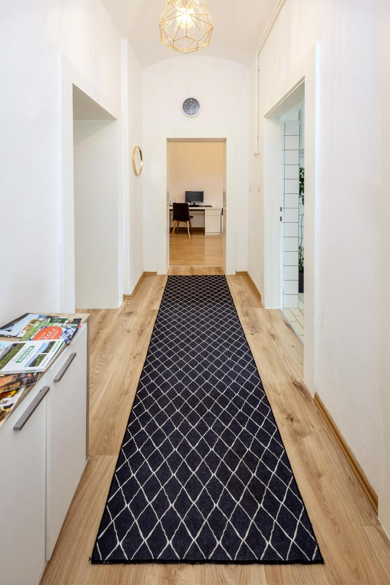 Sunny Citycenter - Main Station Appartement *